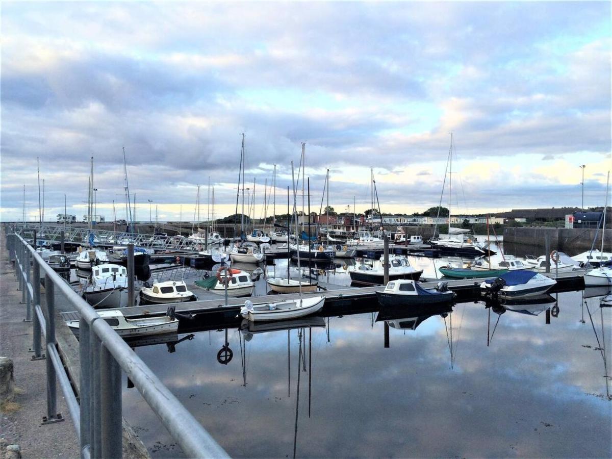 Luxury Apartment Near The Beach In Nairn Scotland Bagian luar foto